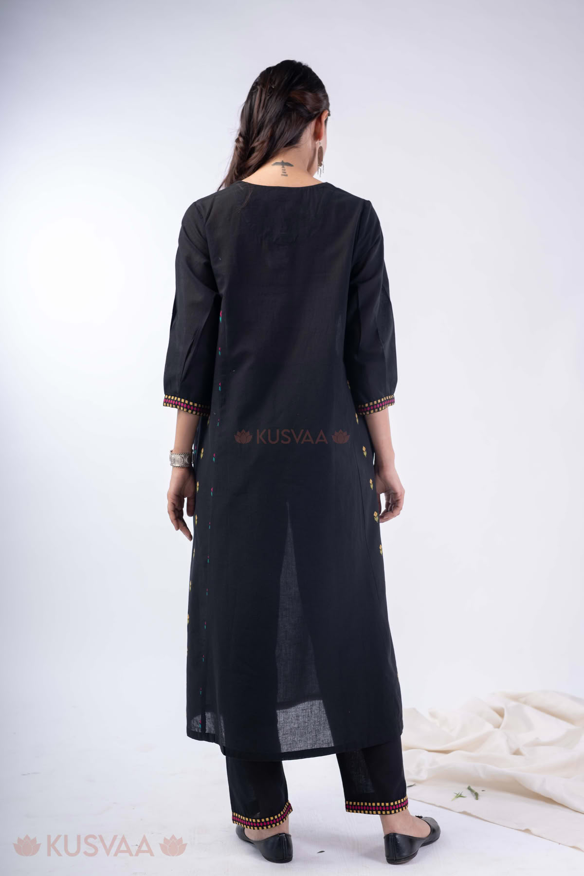 Image for Kusvaa Cood159 Anika Handloom Cotton Black Kurta Pant Set Back