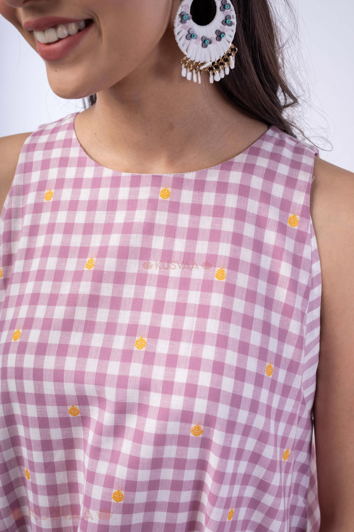 Image for Kusvaa Dr108 Gomti Handloom Cotton Dress Closeup