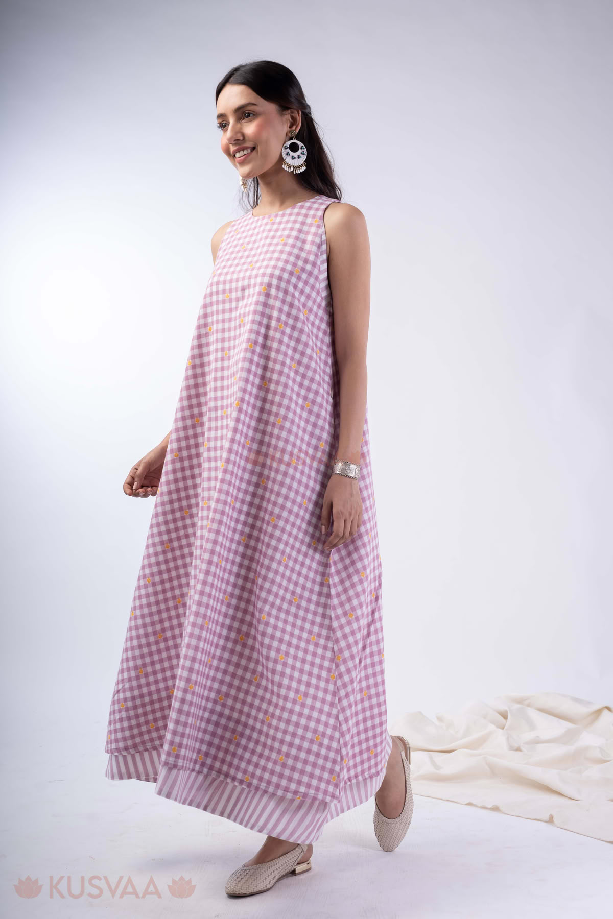 Image for Kusvaa Dr108 Gomti Handloom Cotton Dress Side