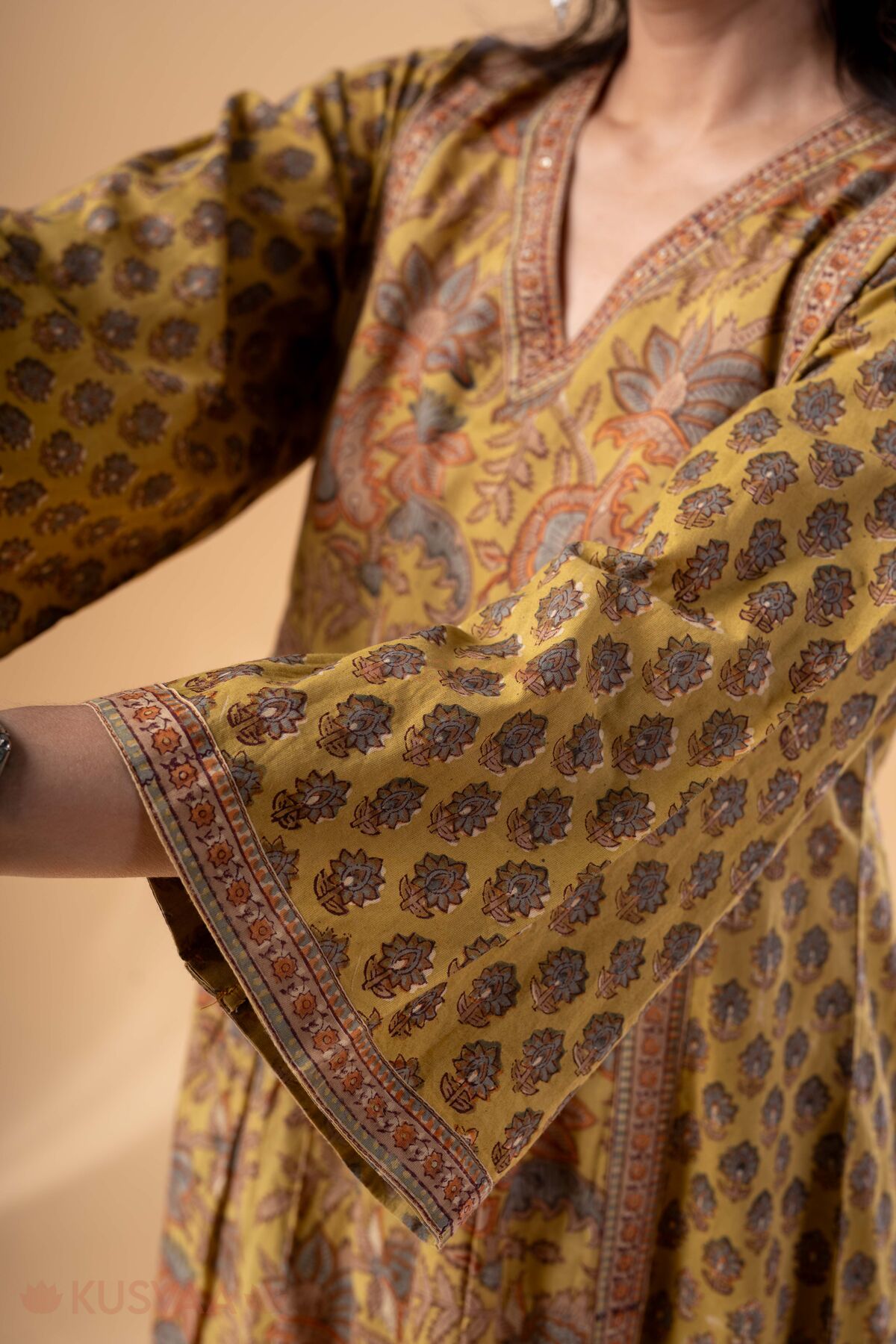 Image for Kusvaa Wkr328 Cheshta Handblock Cotton A Line Kurta Sleeves