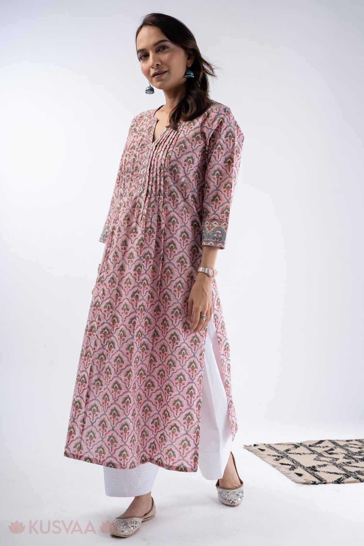 Image for Kusvaa Wkr347 Aadhya Handblock Cotton Pink Kurta Walk