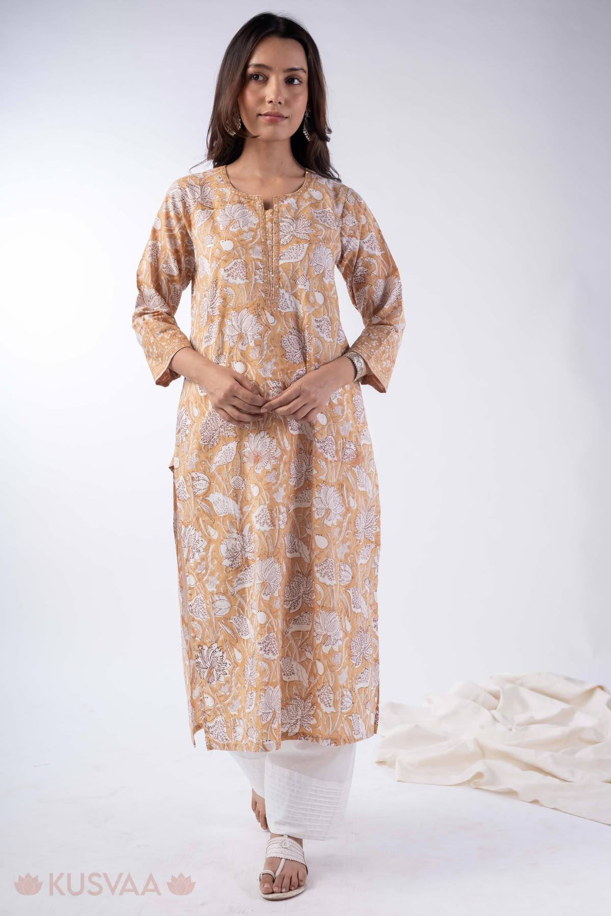 Image for Kusvaa Wkr350 Saanvi Handloom Straight Fit Kurta Front