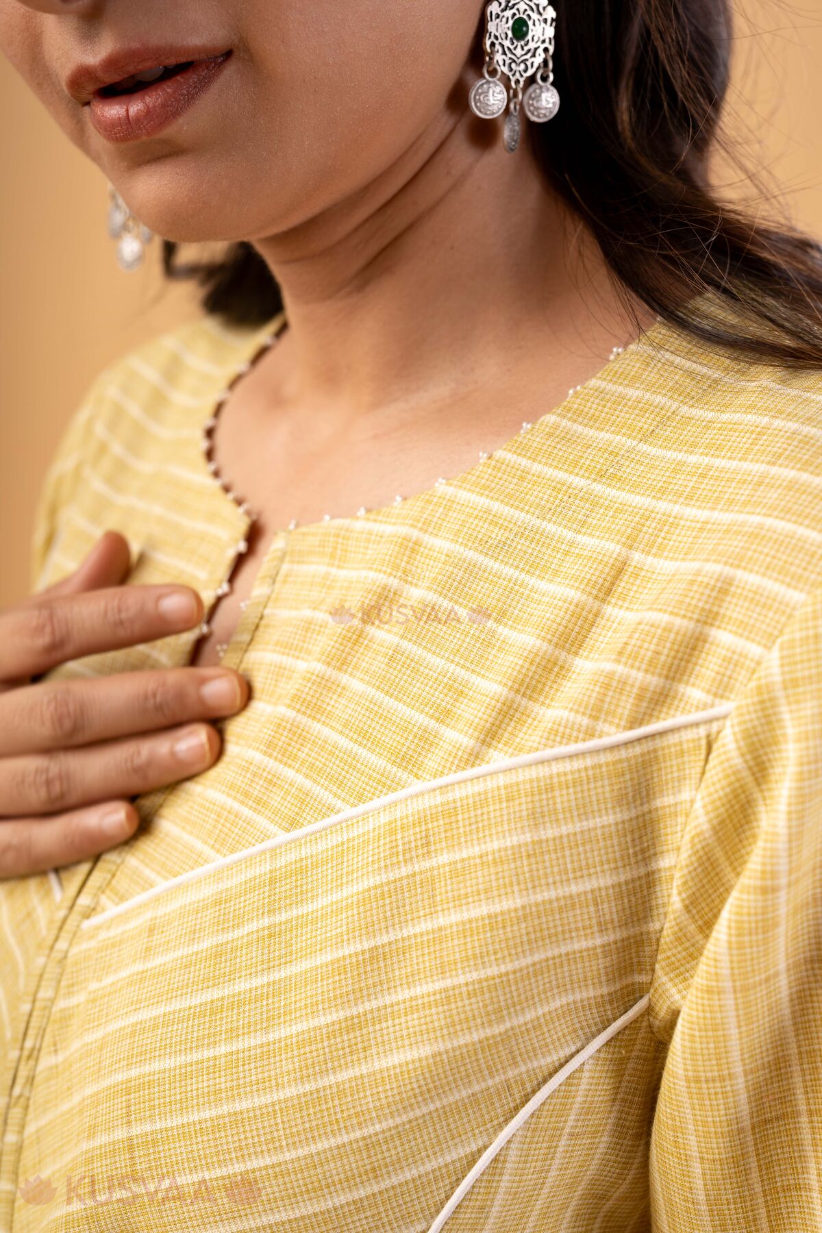 Image for Kusvaa Wkr353 Janvi Handloom Cotton A Line Kurta Closeup