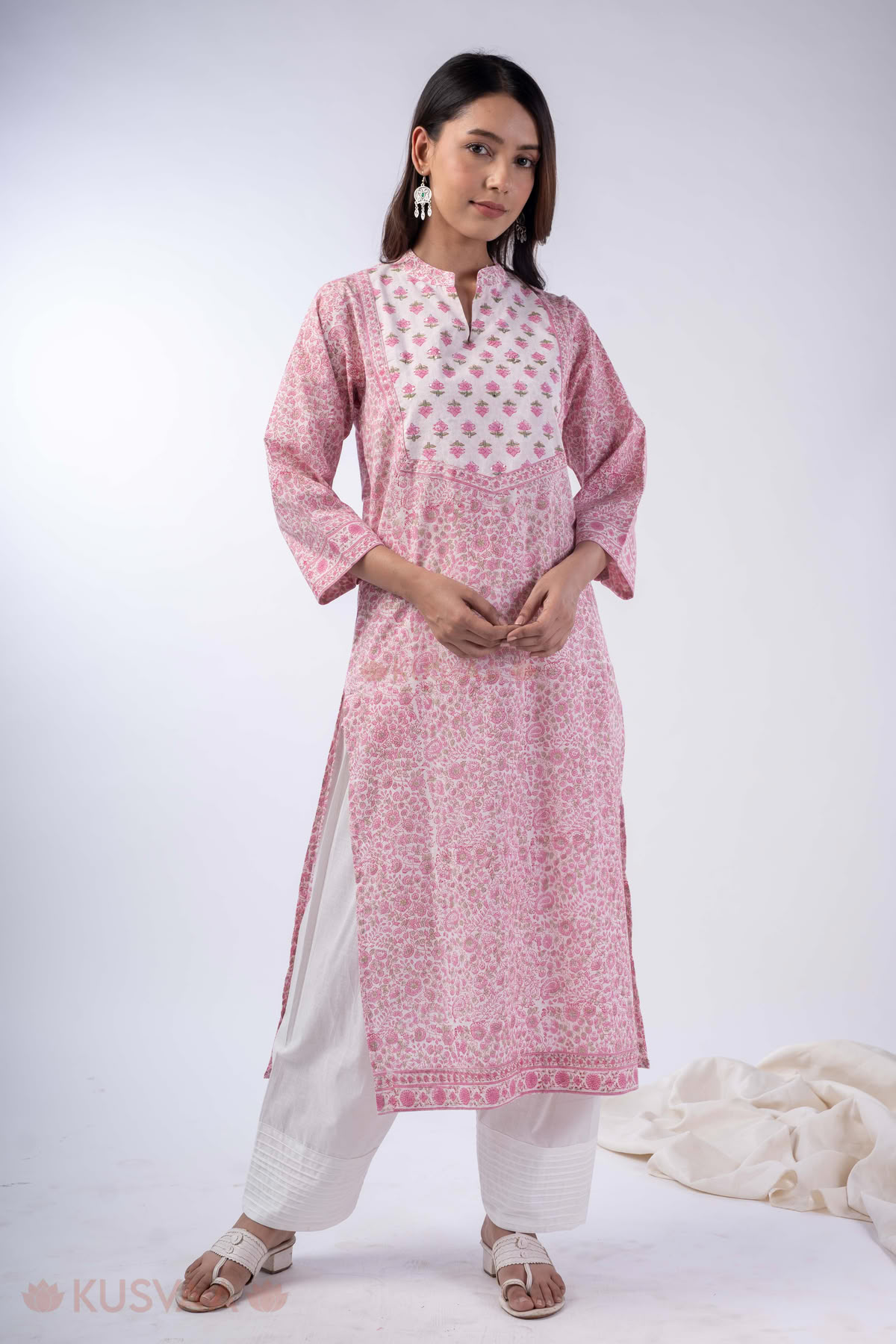 Image for Kusvaa Wkr356 Nisha Cotton Straight Fit Kurta Featured