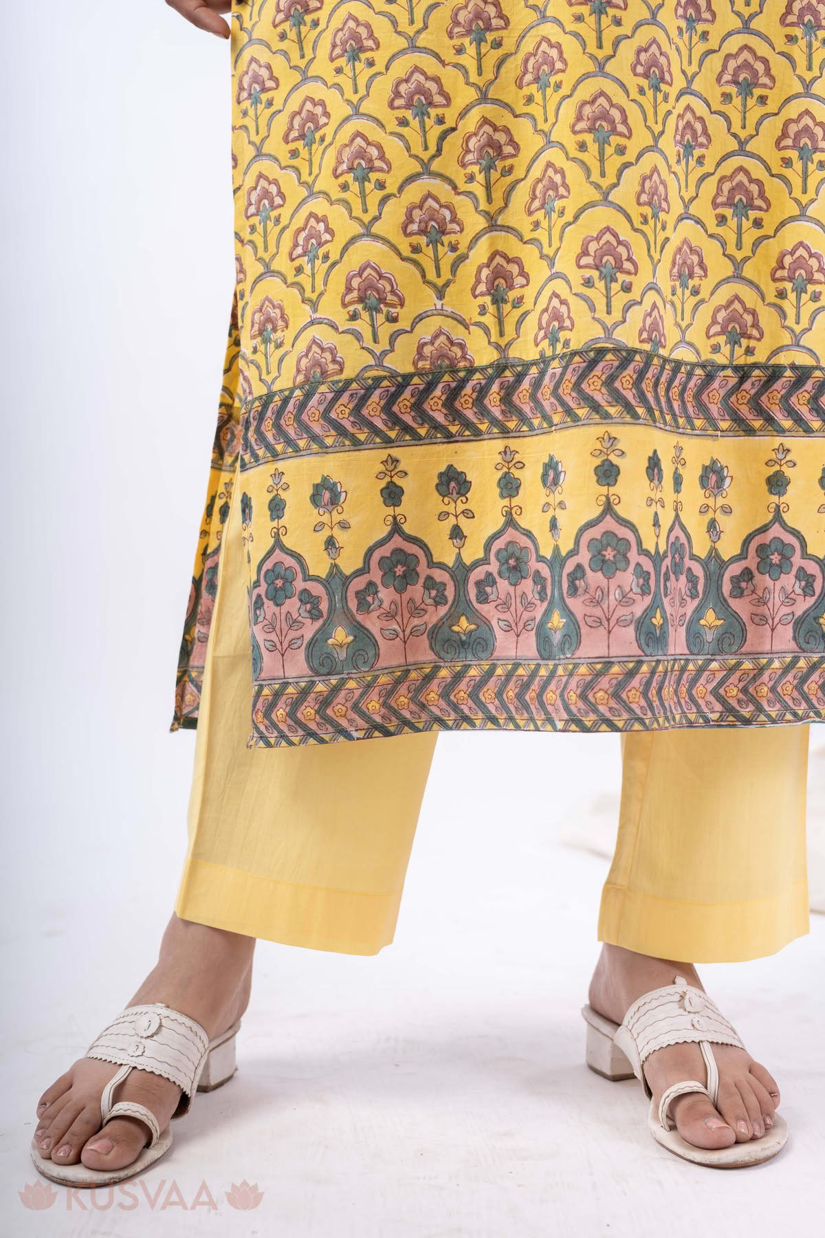 Image for Kusvaa Wkr357 Driti Cotton Straight Fit Kurta Details