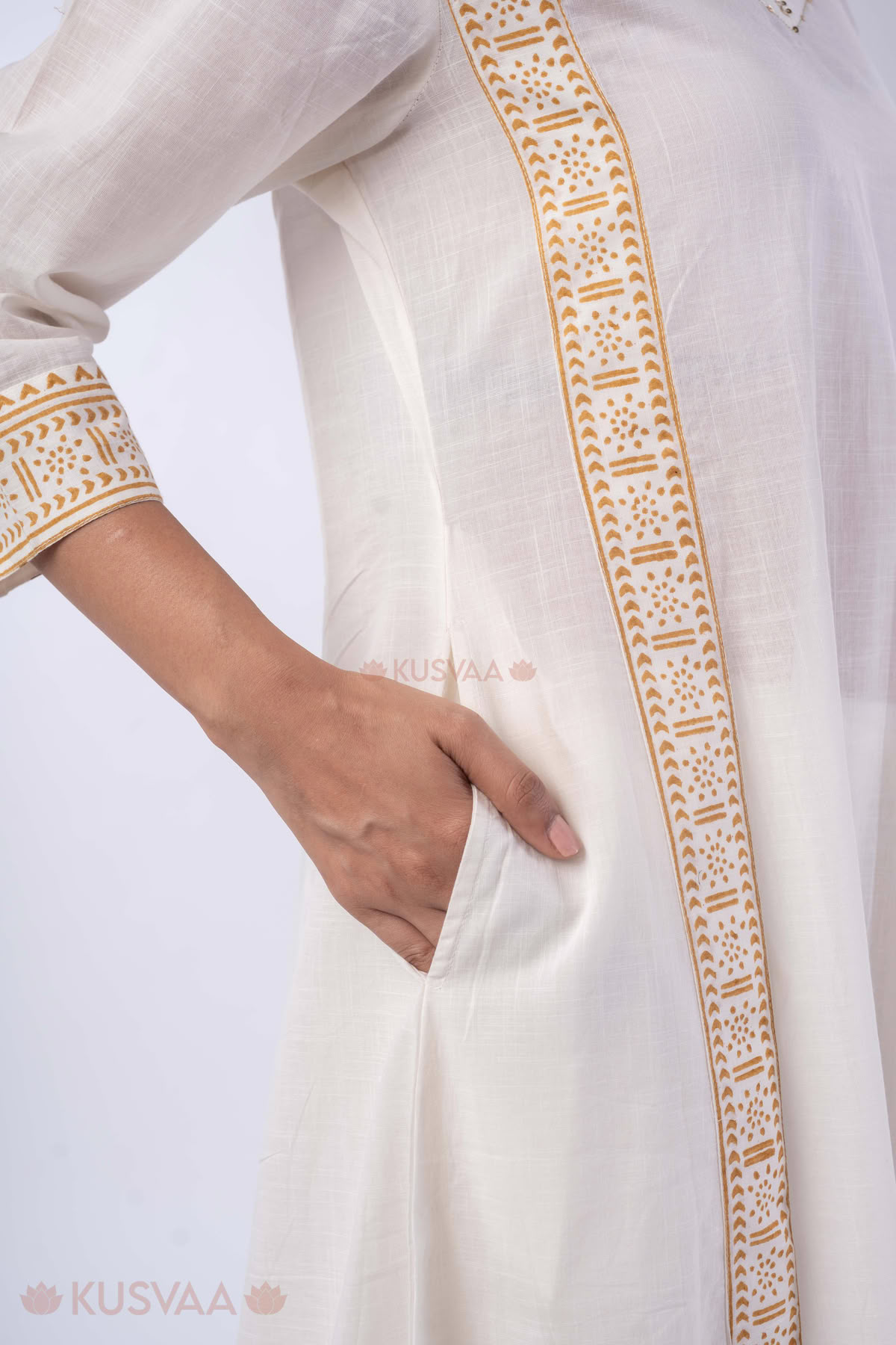 Image for Kusvaa Wkr364 Ela Cotton White Kurta Pocket