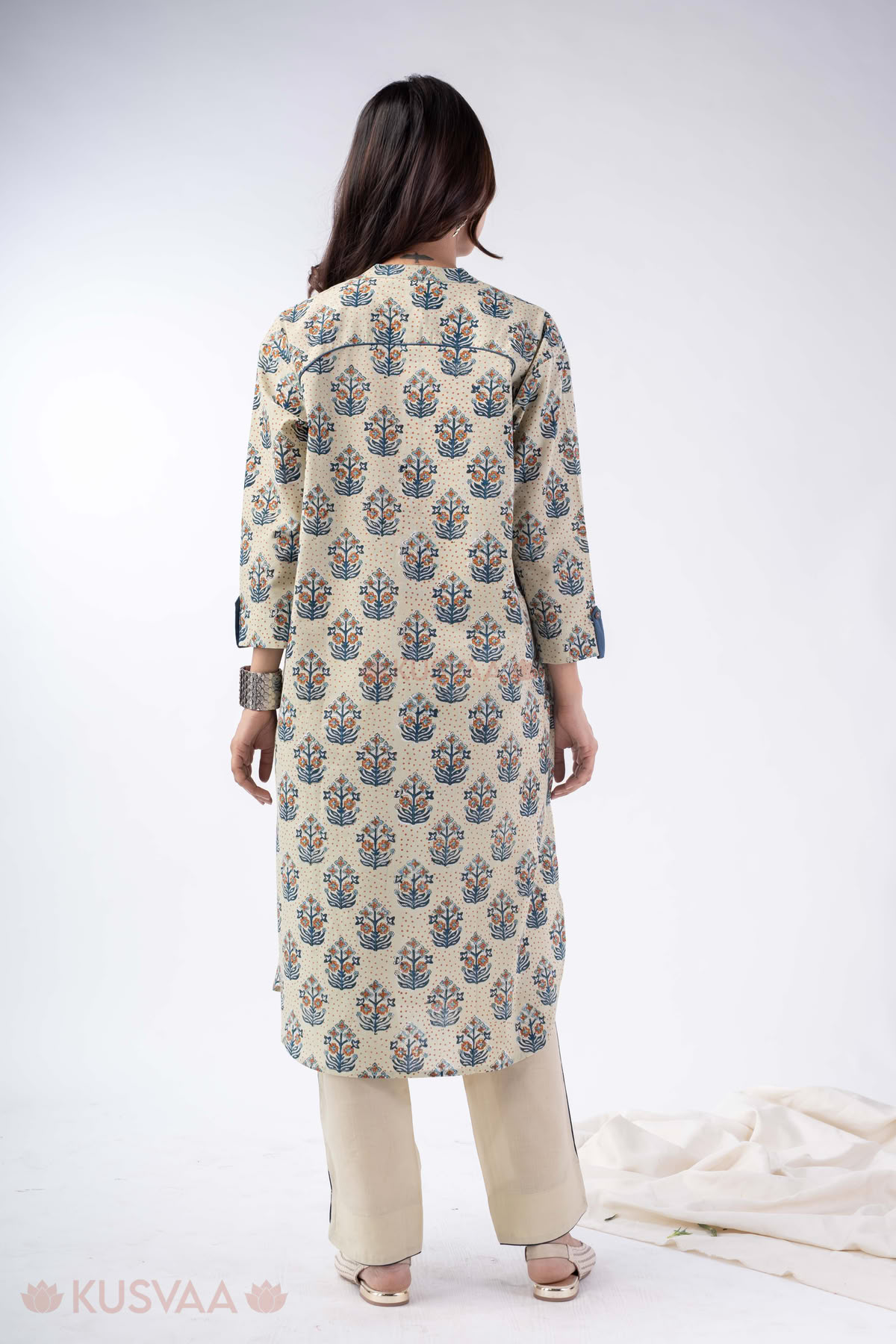 Image for Kusvaa Wkr367 Gargi Handloom Cotton Kurta Back