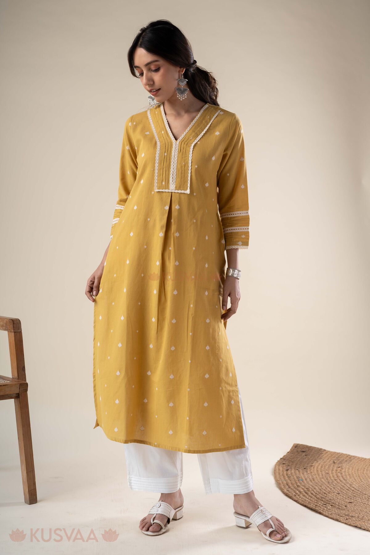 Image for Kusvaa Wkr370 Gitali Handloom Straight Fit Kurta Front Style