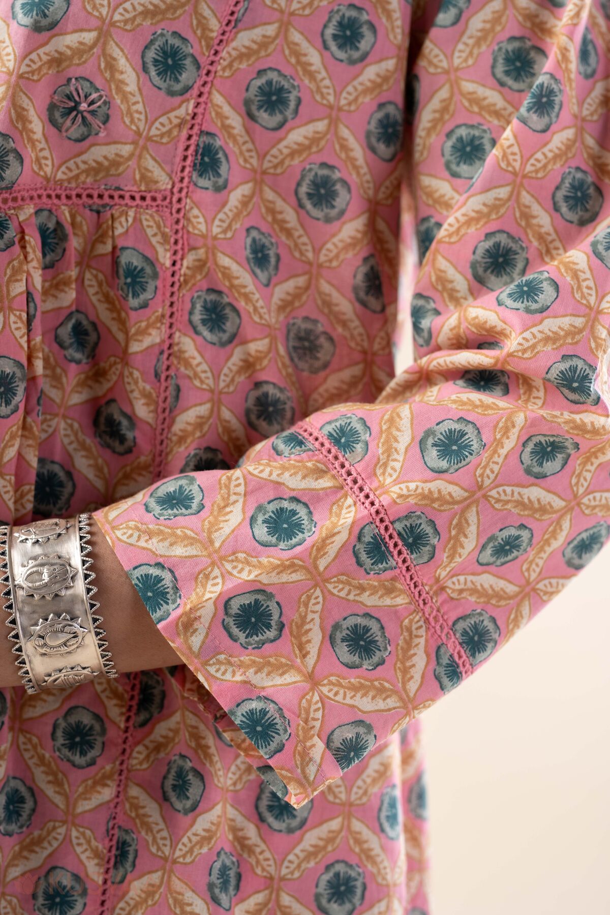 Image for Kusvaa Wkr379 Raskika Cotton A Line Kurta Sleeves