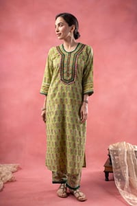 Image for Kusvaa Cood168 Damini Handblock Co Ord Set Front