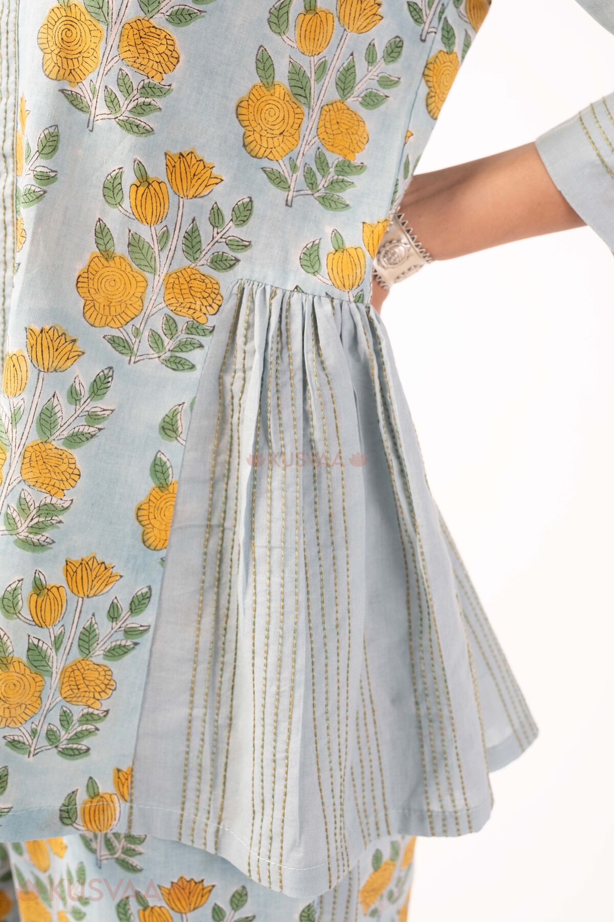 Image for Kusvaa Cood169 Eesha Handblock Co Ord Set Detailing
