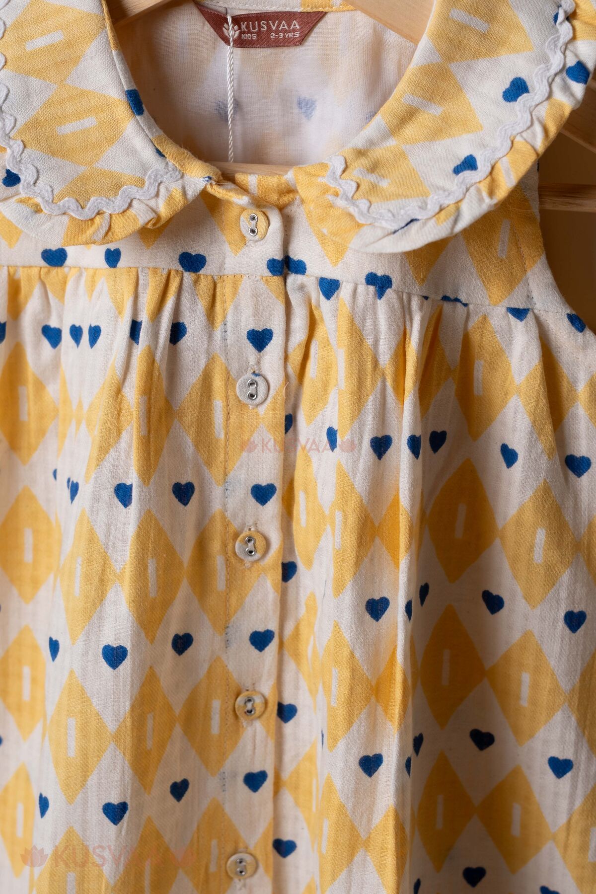 Image for Kusvaa Grw142 Riddhi Handloom Cotton A Line Frock Closeup