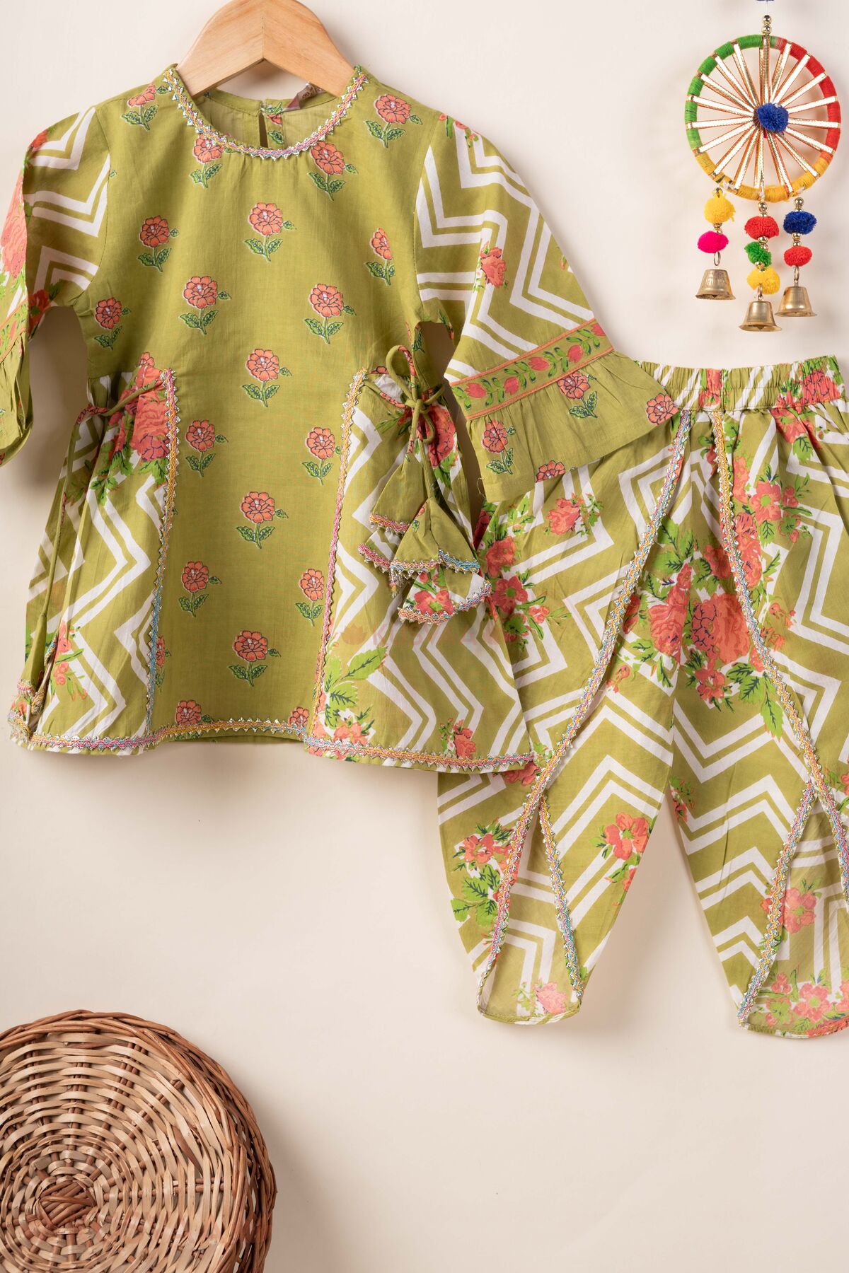 Image for Kusvaa Grw152 Pragya Cotton Kurta Tulip Pant Set Front