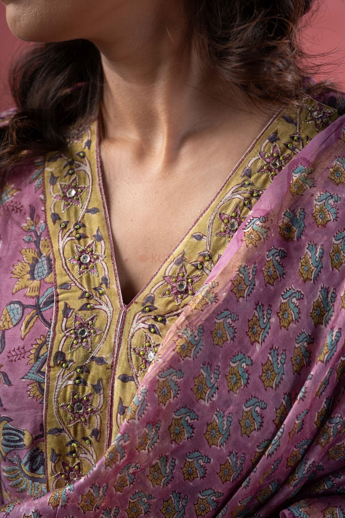 Image for Kusvaa Kds038 Kanaka Chanderi Kurta Dupatta Set Nack