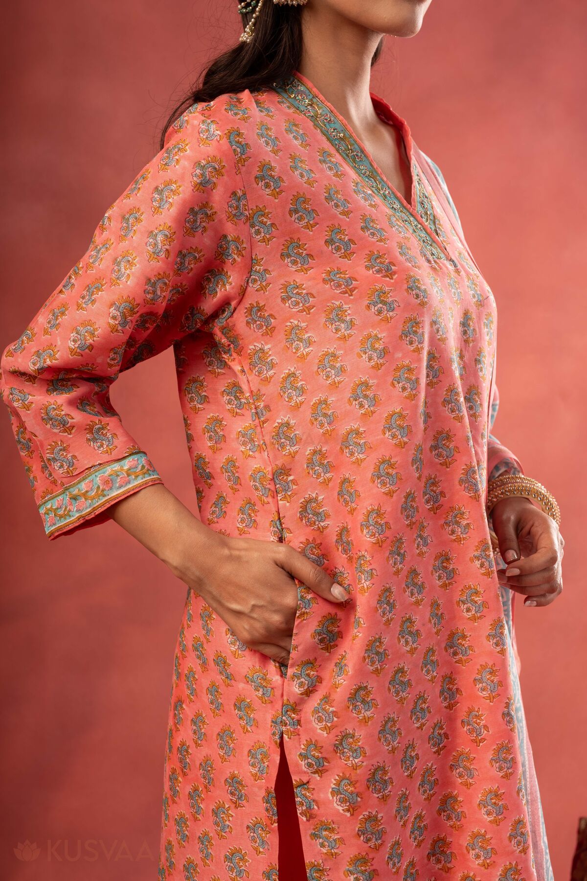 Image for Kusvaa Kds039 Charita Handblock Kurta Dupatta Set Side