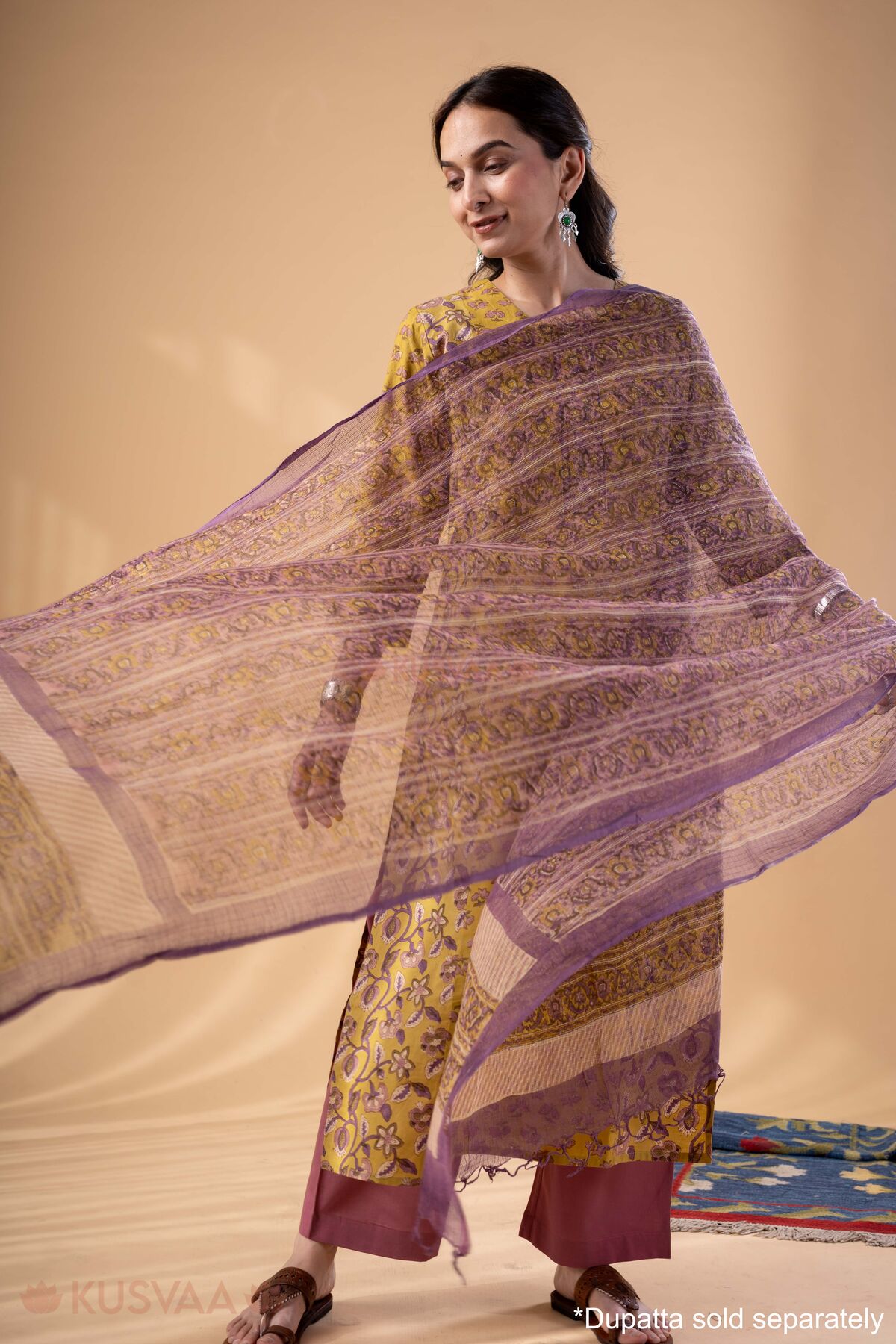 Image for Kusvaa Wkr329 Ira Handblock Cotton Kurta Dupatta