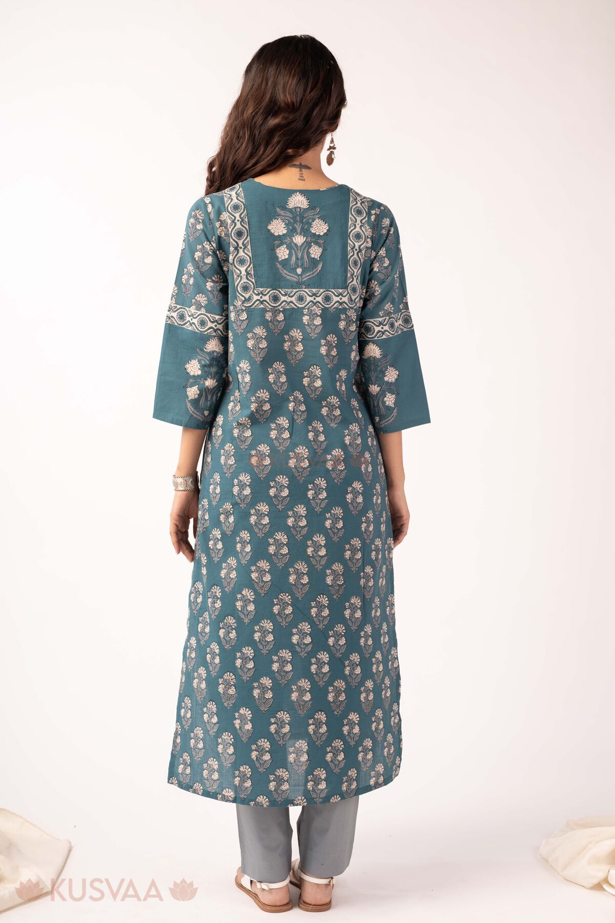 Image for Kusvaa Wkr374 Eshika Handblock Cotton Straight Fit Kurta Back