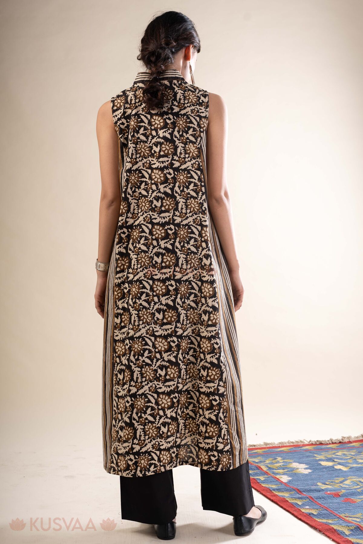 Image for Kusvaa Wkr384 Kashika Cotton Black A Line Kurta Back