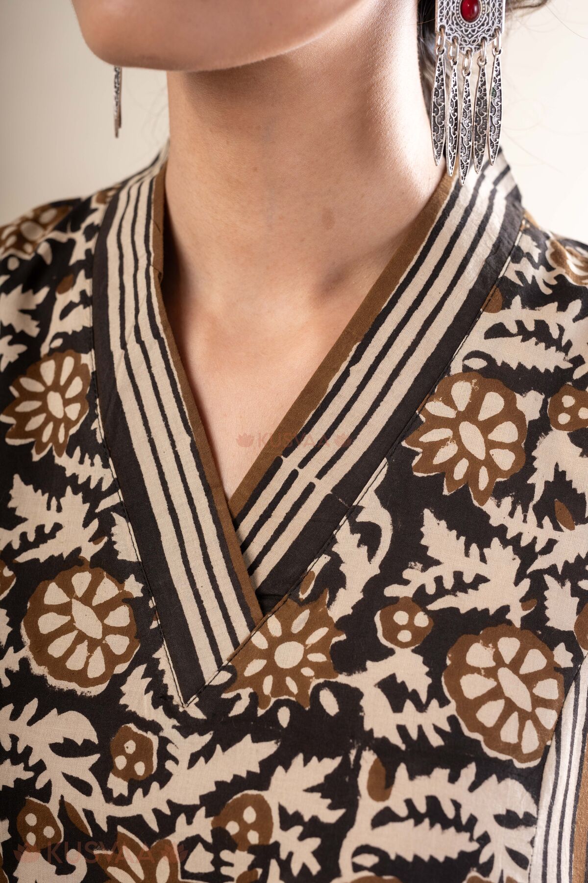 Image for Kusvaa Wkr384 Kashika Cotton Black A Line Kurta Neck