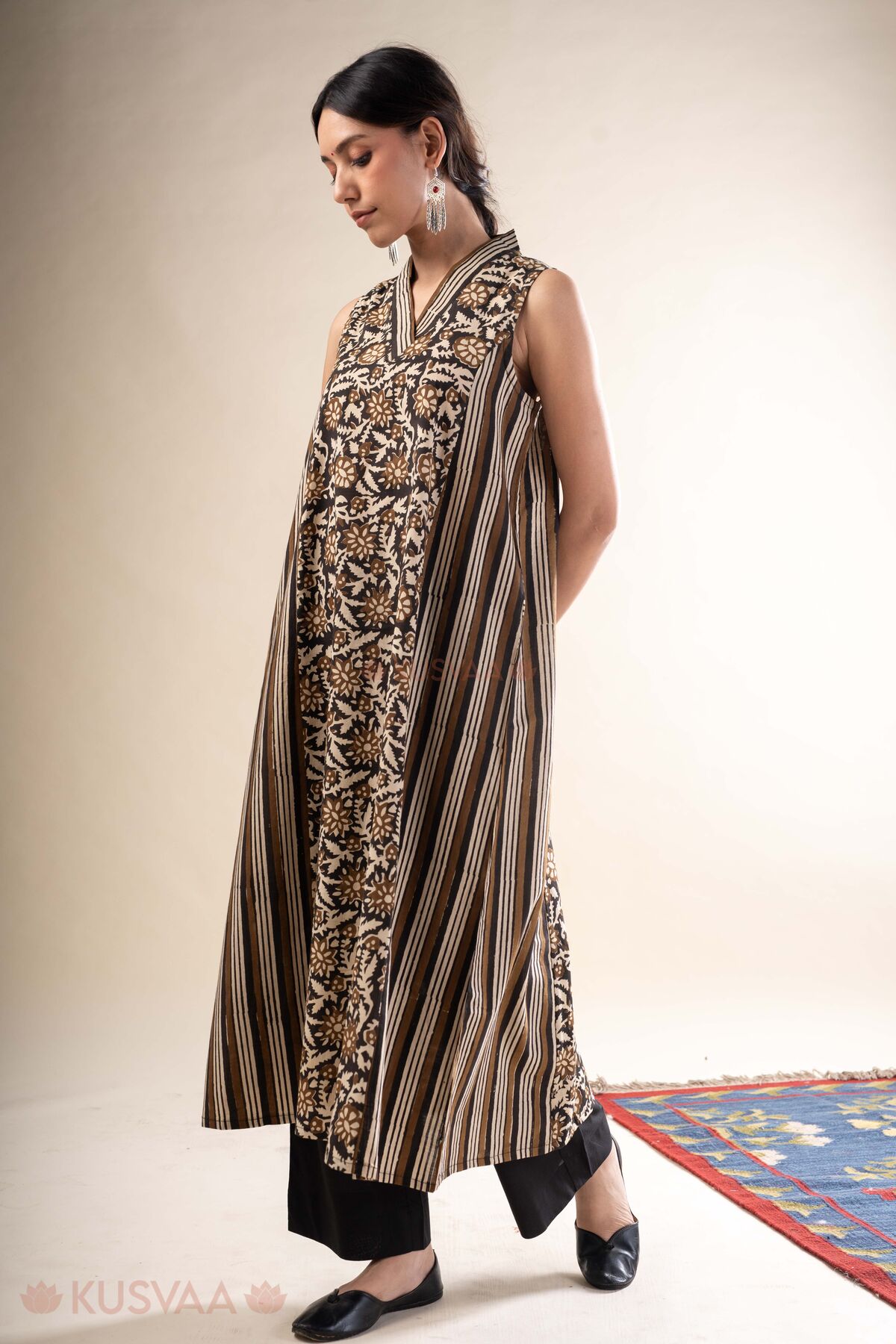 Image for Kusvaa Wkr384 Kashika Cotton Black A Line Kurta Walking