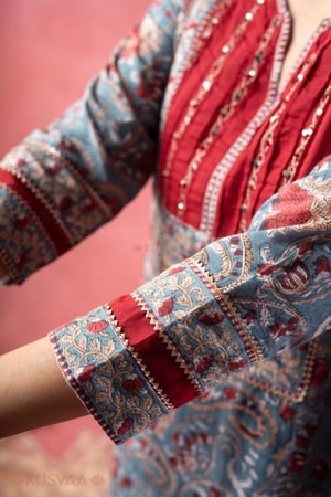 Image for Kusvaa Wkr385 Arohi Handblock Cotton Straight Fit Kurta Sleeve