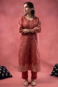 Image for Kusvaa Wkr388 Kajal Cahnderi Handwork Kurta Front