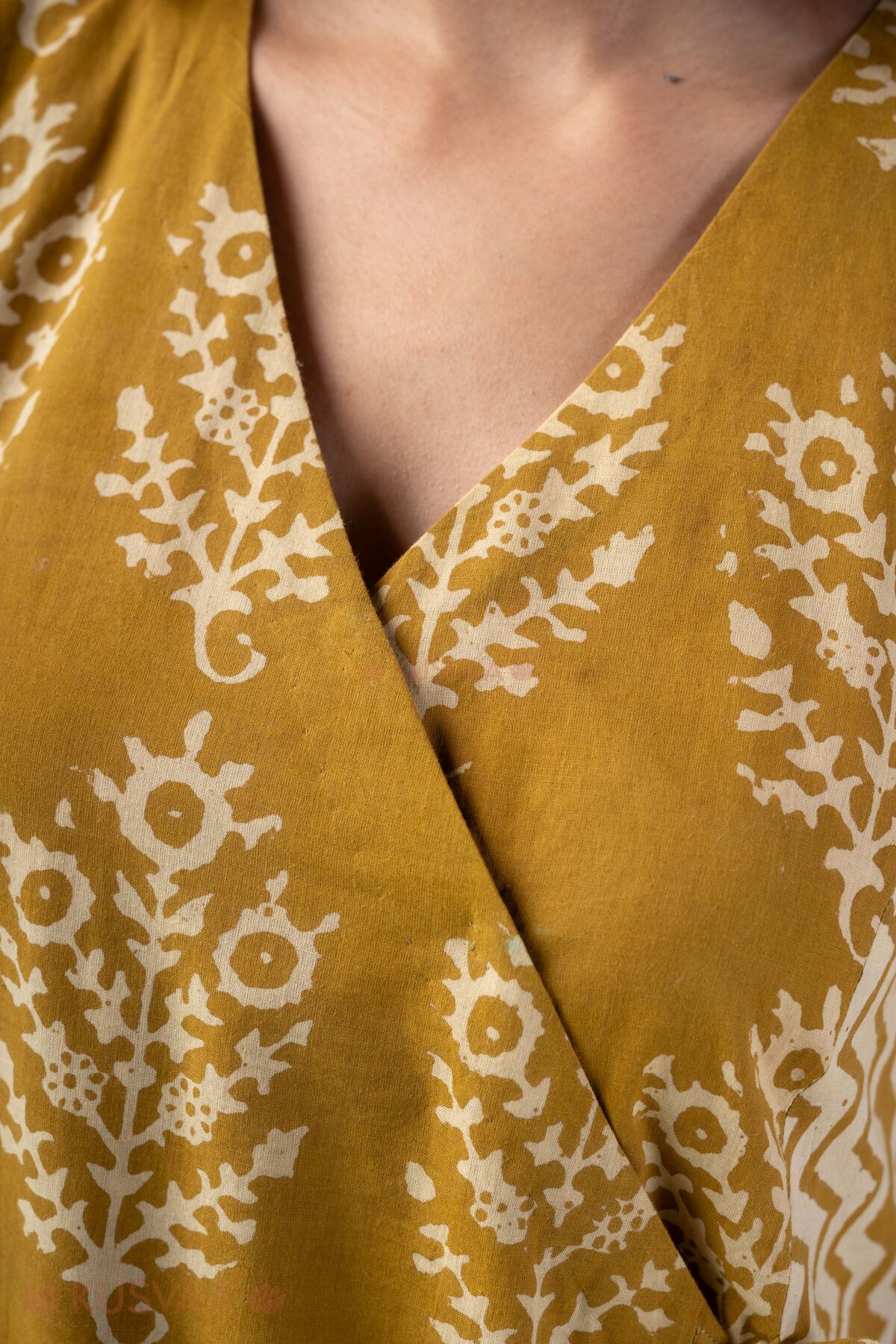 Image for Kusvaa Wkr392 Chitra Handloom Cotton Co Ord Set Neck