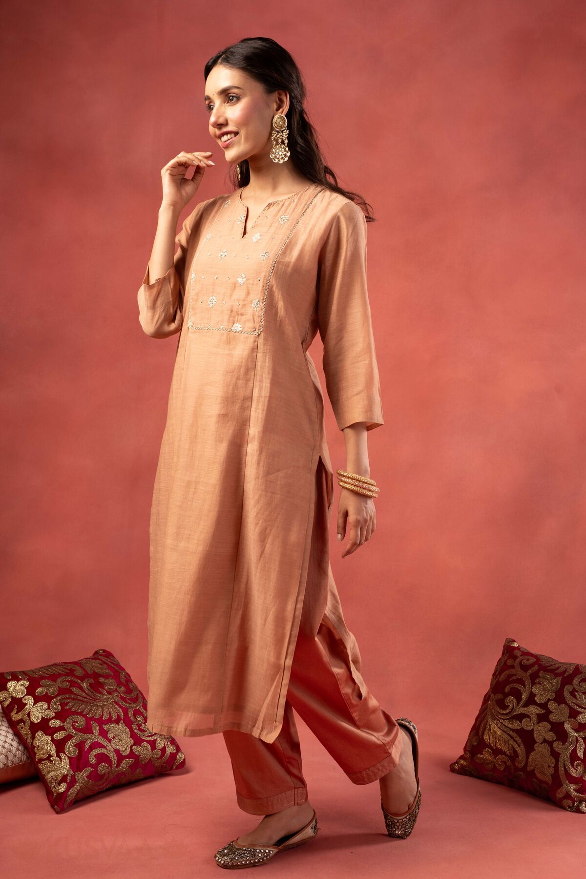Image for Kusvaa Wkr397 Geeta Chanderi Silk Kurta Side