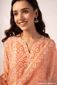 Image for Kusvaa Wkr403 Lata Handblock Muslin Kurta Featured