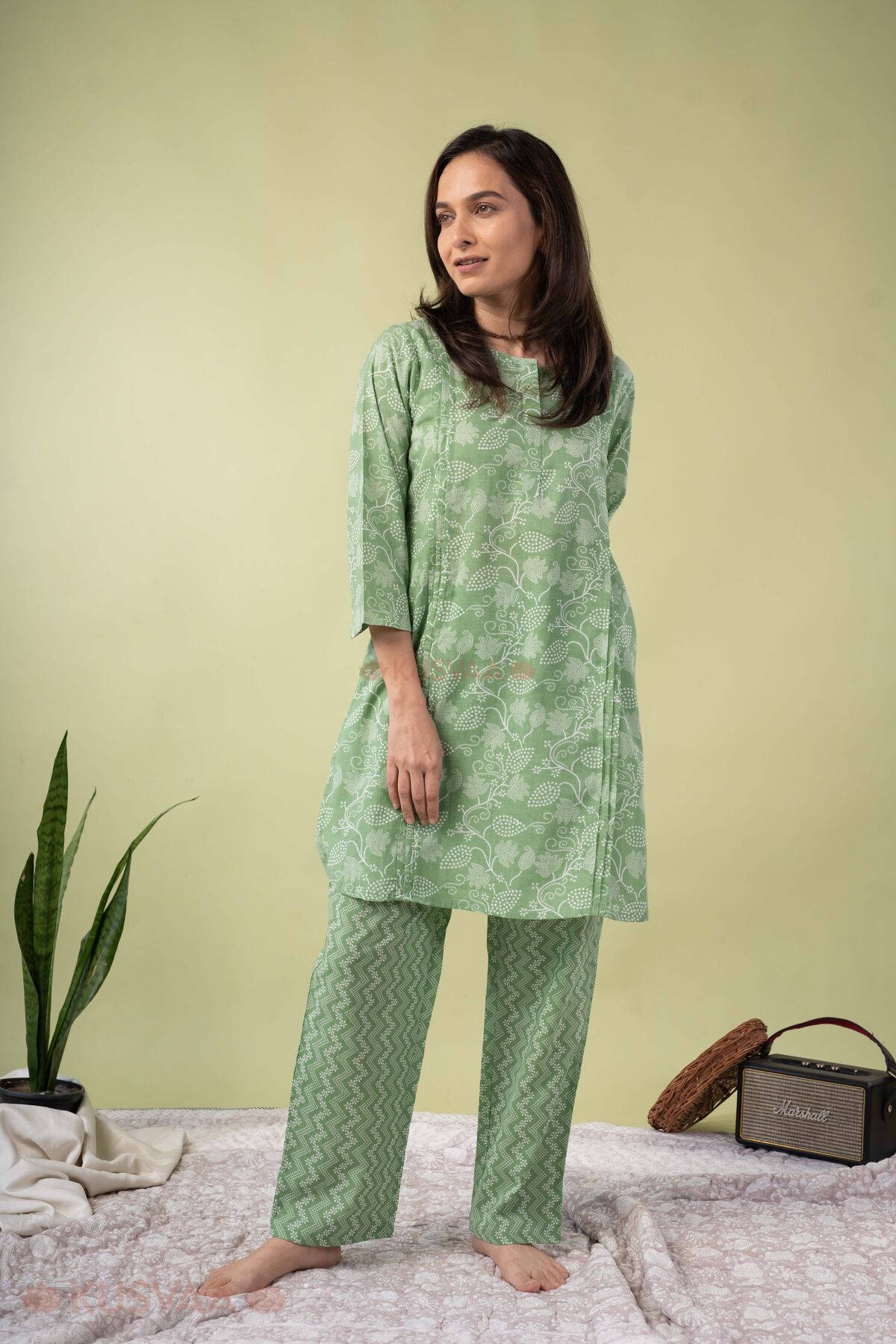 Image for Kusvaa Lwj016 Gulab Cotton Green Nightsuit Set Side