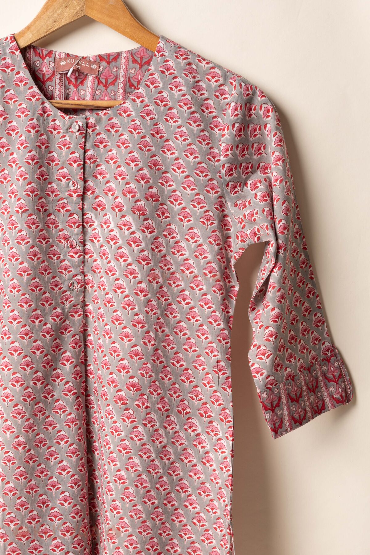 Image for Kusvaa Shk085 Ishita Handblock Short Top Side
