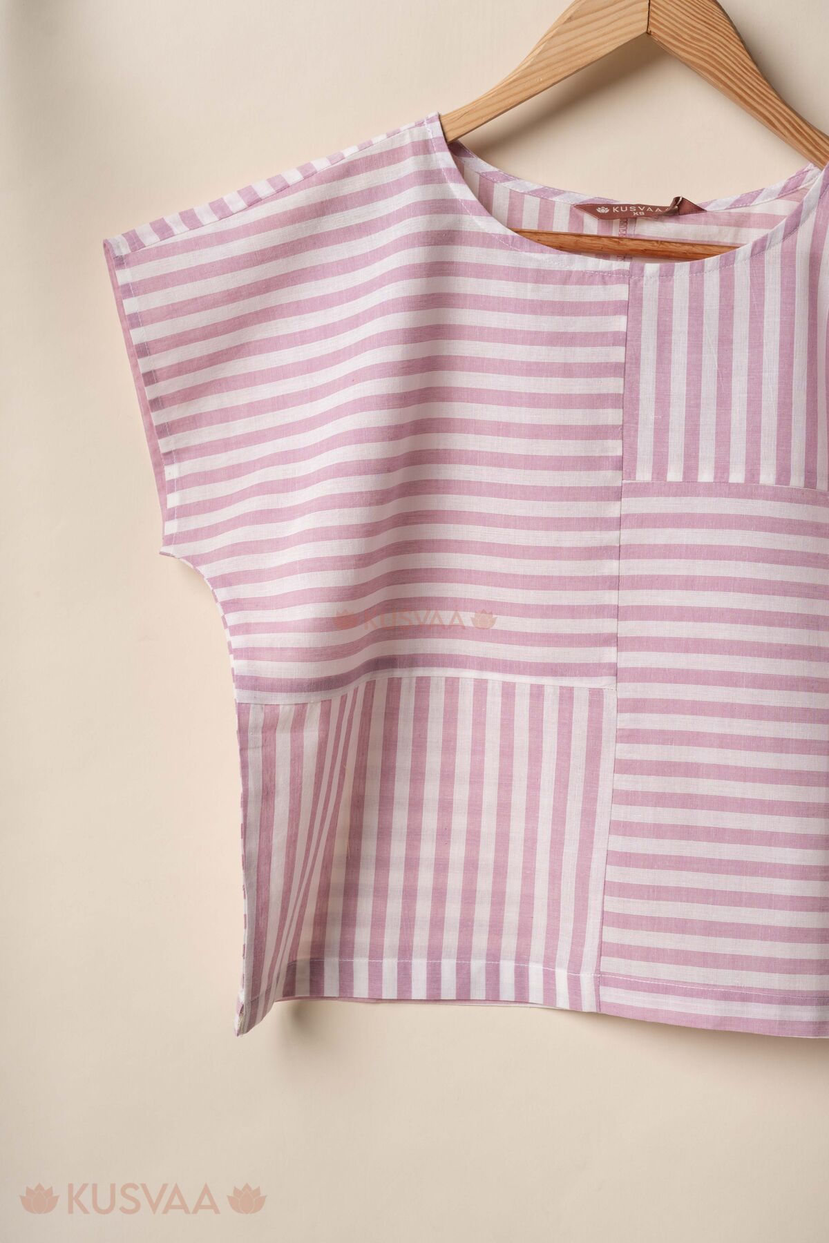 Image for Kusvaa Shk088 Eka Handloom Short Top Front