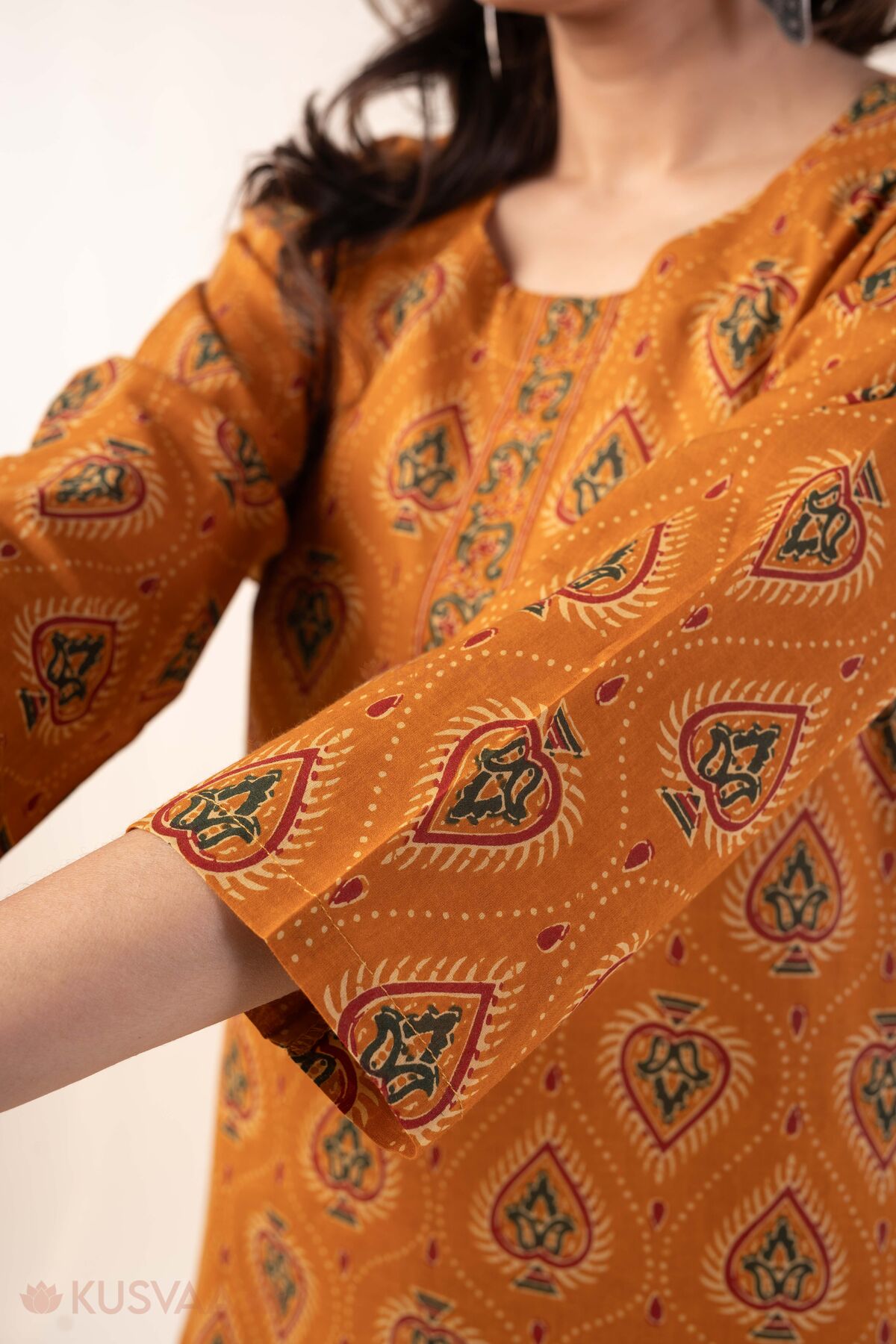 Image for Kusvaa Wkr391 Harika Screen Print Kurta Sleeve