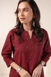 Image for Kusvaa Wkr415 Lipi Handloom Cotton Kurta Featured