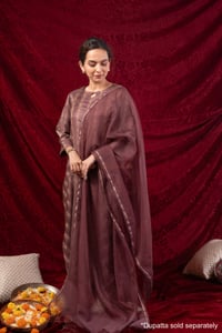 Image for Kusvaa Cood179 Madhuri Silk Purple Kurta Pant Set Sttylish