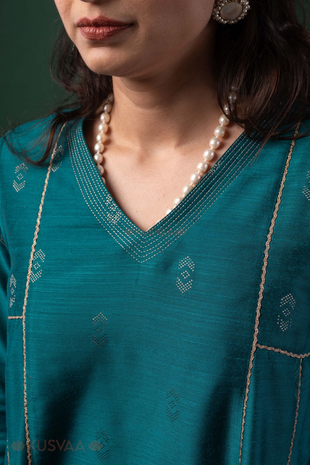 Image for Kusvaa Cood180 Megha Silk Purple Kurta Pant Set Nack