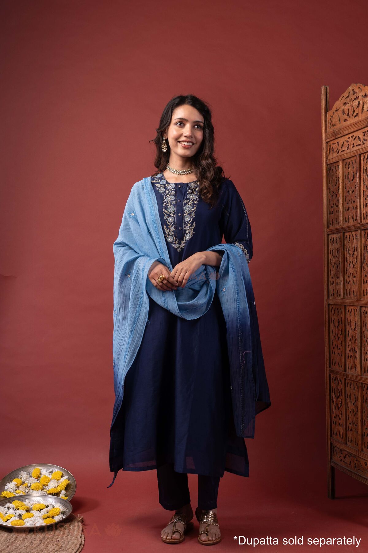 Image for Kusvaa Cood185 Nutan Mul Chanderi Kurta Pant Set Dupatta