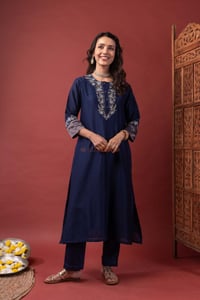 Image for Kusvaa Cood185 Nutan Mul Chanderi Kurta Pant Set Front