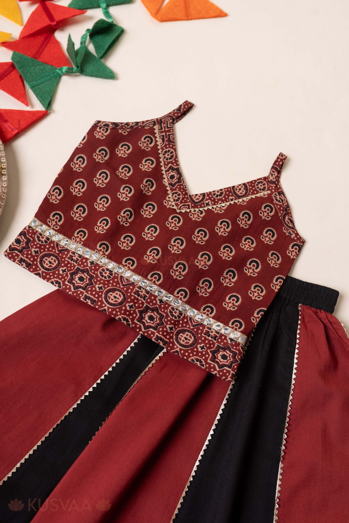 Image for Kusvaa Grw167 Ishani Cotton Lehenge Set Blouse