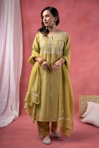 Image for Kusvaa Kds041 Naina Chanderi Kurta Dupatta Set Style