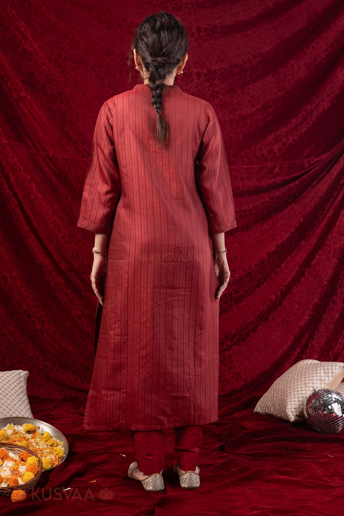 Image for Kusvaa Wkr426 Janhvi Handloom Cotton Kurta Back