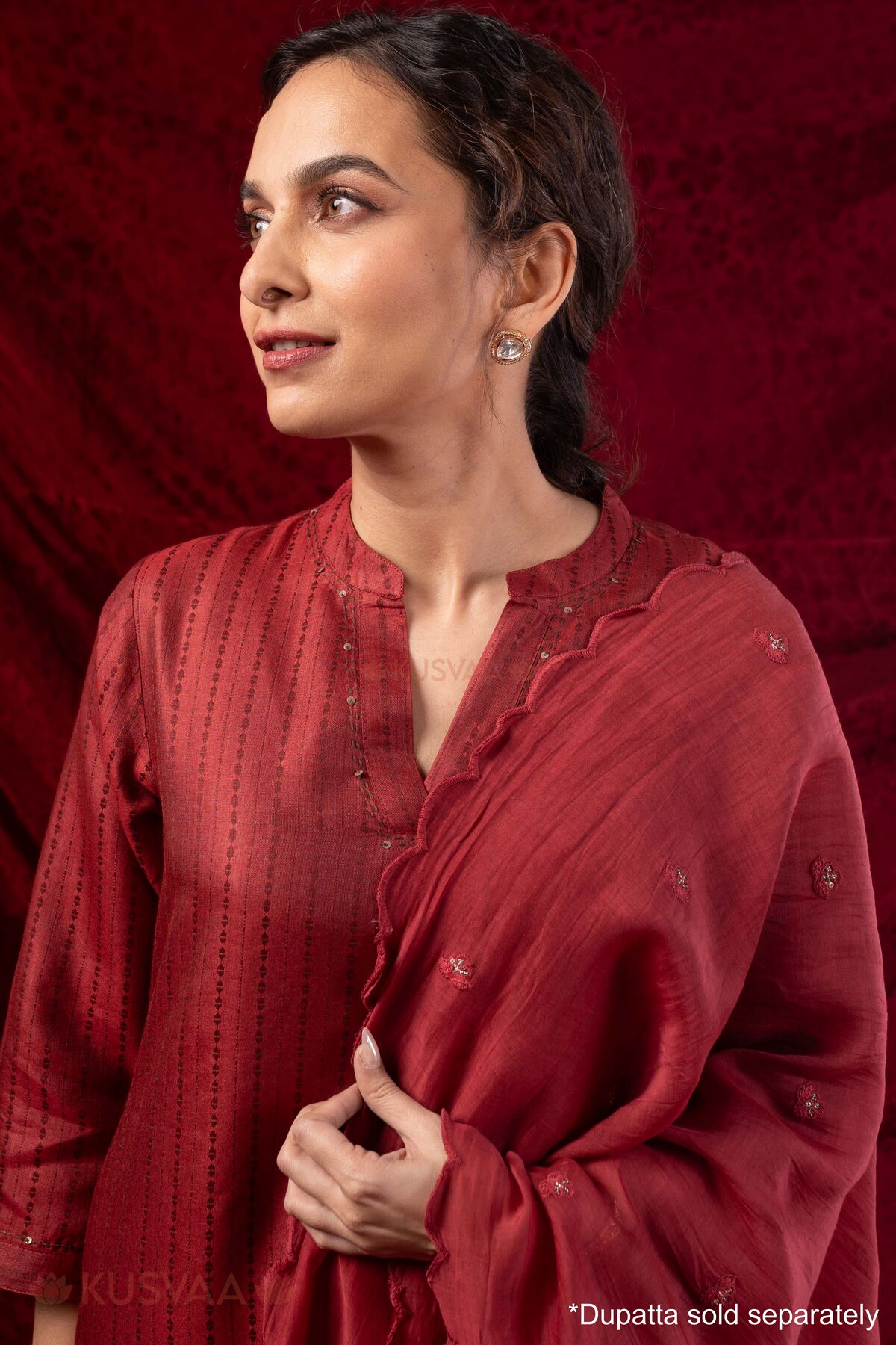 Image for Kusvaa Wkr426 Janhvi Handloom Cotton Kurta Dupatta