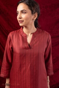 Image for Kusvaa Wkr426 Janhvi Handloom Cotton Kurta Featured