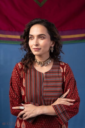 Image for Kusvaa Wkr442 Neha Cottton Maroon Kurta Fetured