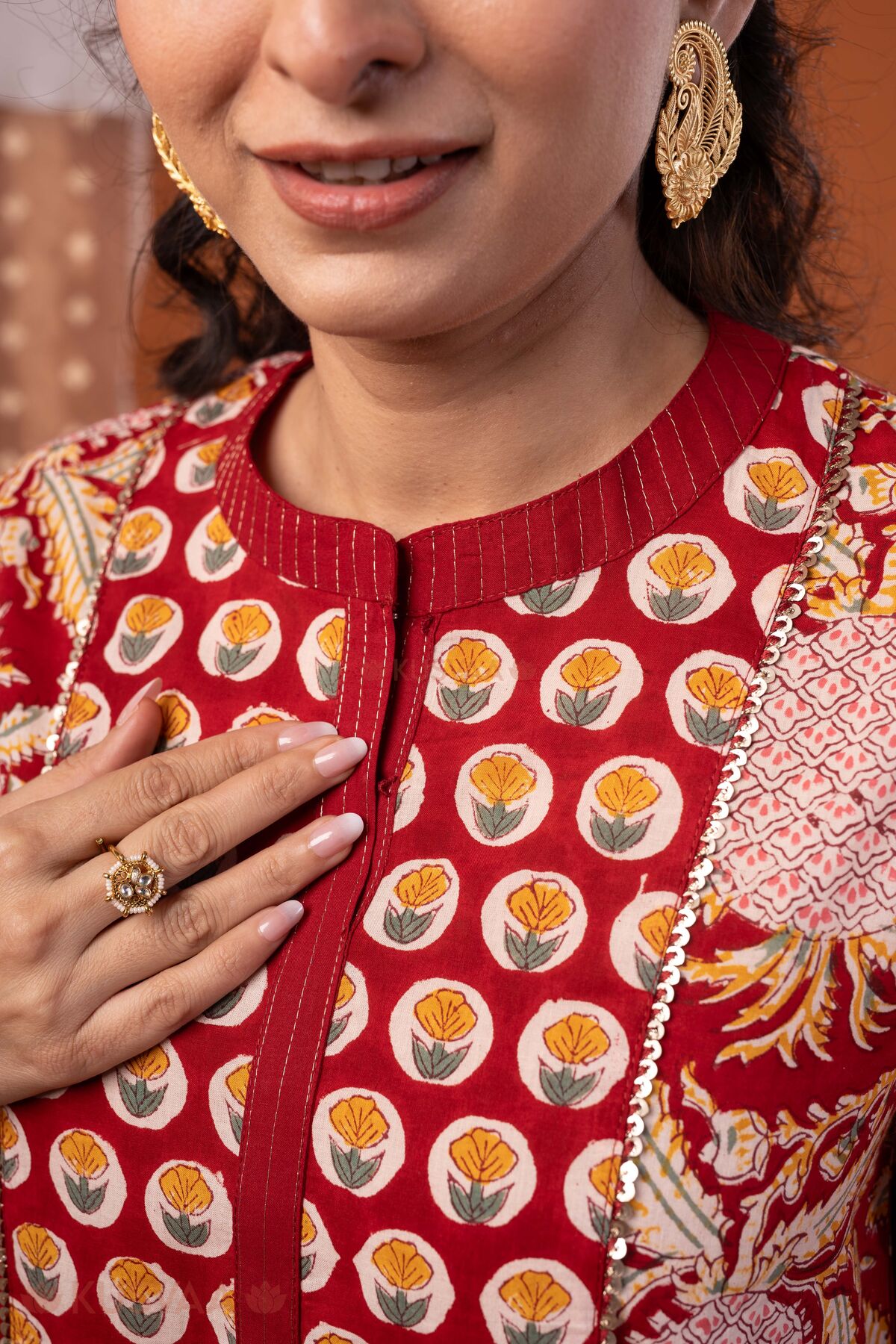 Image for Kusvaa Wkr446 Bharathi Cotton Straight Kurta Nack
