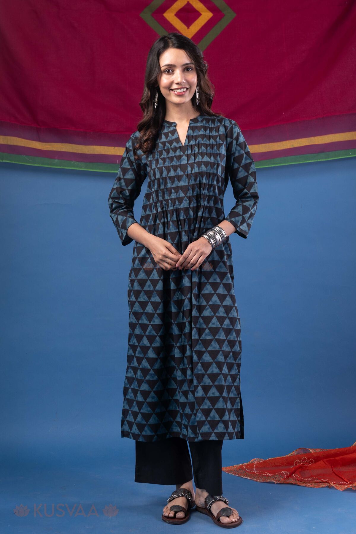 Image for Kusvaa Wkr453 Bhavi Black Cotton Kurta Front