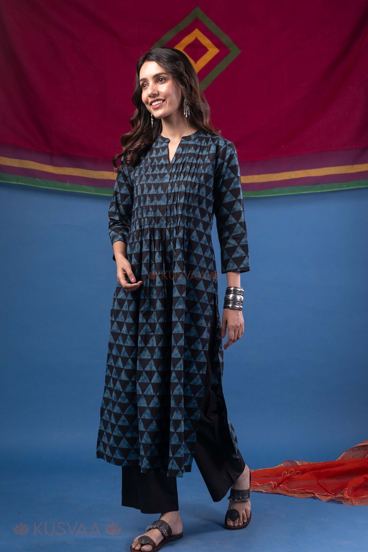 Image for Kusvaa Wkr453 Bhavi Black Cotton Kurta Style