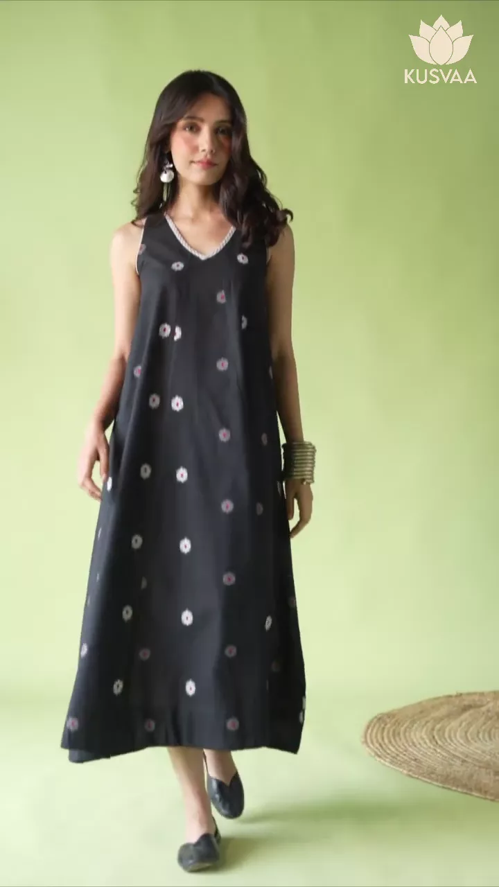 Harini Handloom Cottom Black Dress